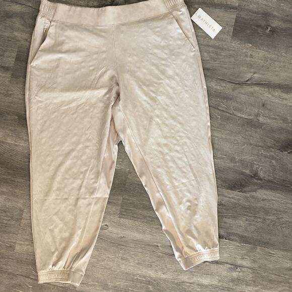 NWT Athleta Brooklyn Textured Jogger "Leopard Abalone Grey" Plus Size 20 - Picture 2 of 15